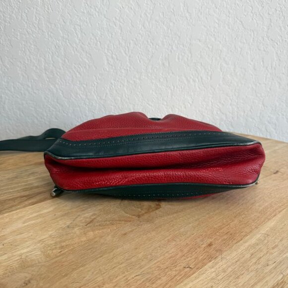 Celine Vintage Drawstring Red/Black Shoulder Bag - Picture 6 of 10